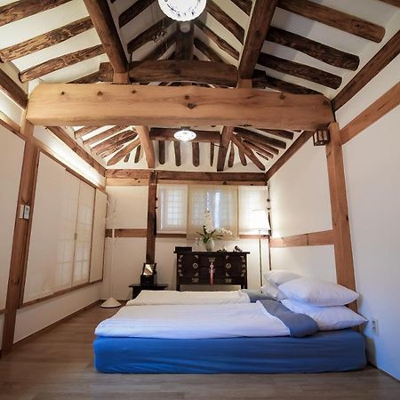Cheong Yeon Jae Hanok Hotel Seoul Exteriör bild
