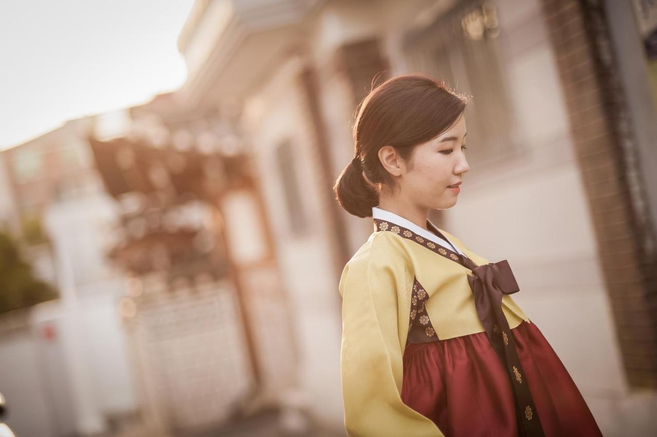Cheong Yeon Jae Hanok Hotel Seoul Exteriör bild